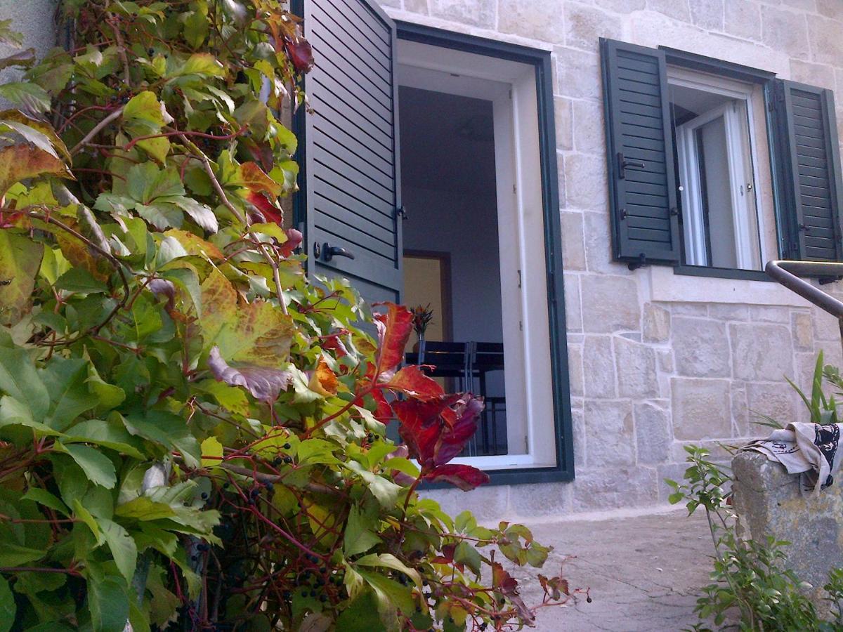 Beach Apartment Renco Sumpetar Exterior photo