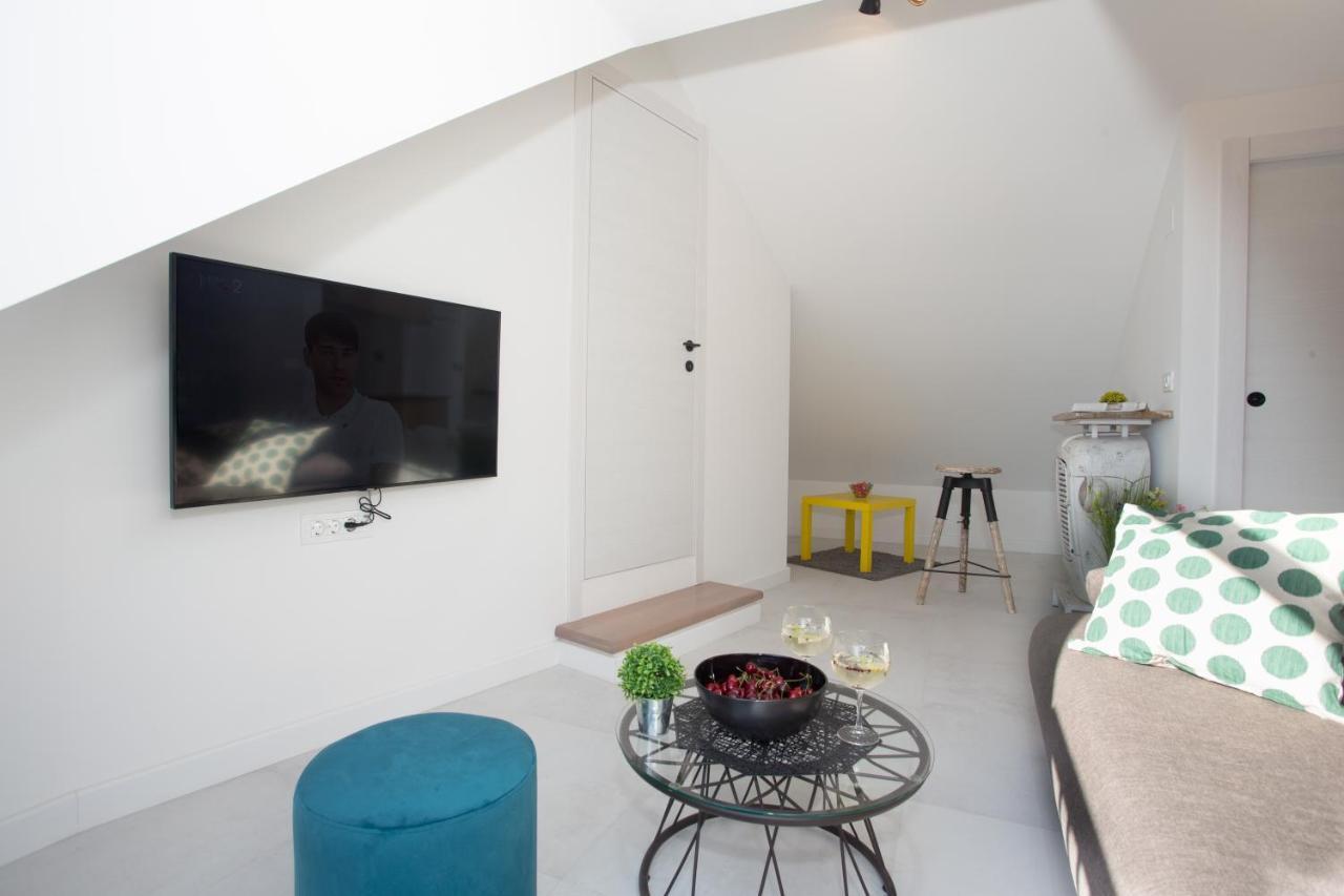 Beach Apartment Renco Sumpetar Exterior photo